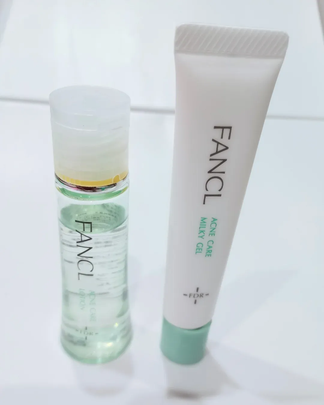 口コミ投稿：アクネケア 化粧液　ジェル乳液継続利⽤してみて使用前後の変化は、肌荒れをする前に…