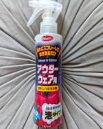 ＼日々の汚れを泡で拭き取る！水不要アウターウェアクリーナー🧥✨／WASHLY　アウターウェア用を使ってみました✨ダウンジャケットなどのアウターウェアに吹きかけて、拭き取るだけのお手軽洗剤です…のInstagram画像