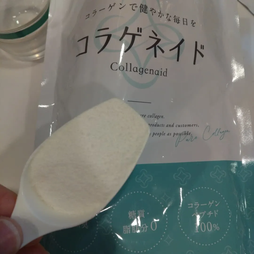 口コミ投稿：こちらのコラーゲンパウダーは本当に溶けやすくて、無味無臭で続けやすい❤️冷たいお…