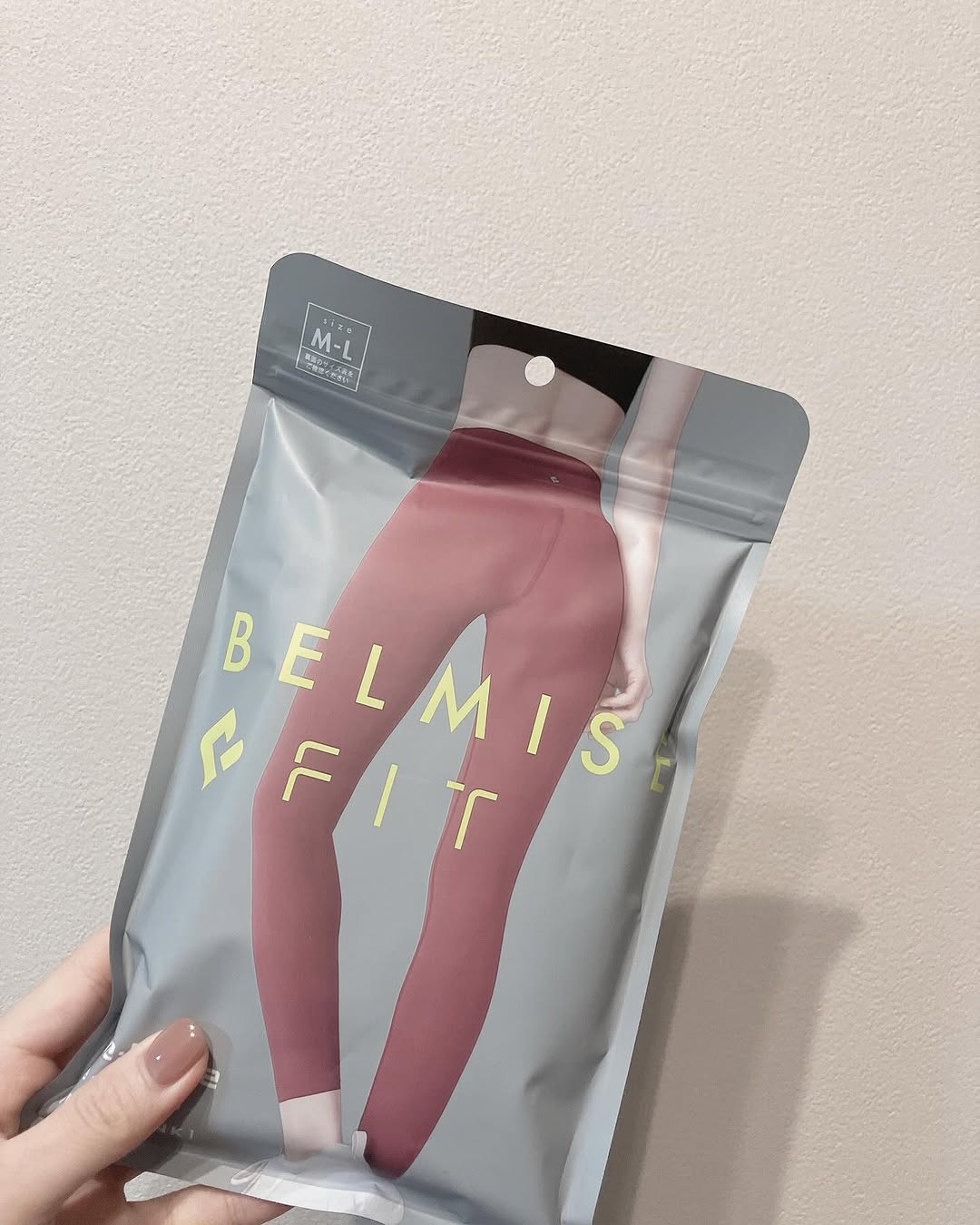 口コミ投稿：👖🤍履いてるよ？正しいフォームでのトレーングをサポートする次世代レギンス🤸🏽🤸🏽BELMI…