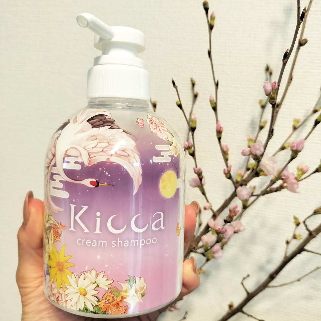 口コミ投稿：株式会社エーエフシー様🫧Kicca クリームシャンプー🫧ボトルも可愛い💓1本6役でサロン級…