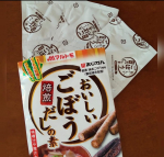 ＊ごぼうとお野菜のおだし♡お野菜の処理って面倒臭い時もあるけどこの粉末入れるだけで美味しいお汁ができました🥰子どもも大喜びでおかわりしてくれました😍🩷・#PR #マルトモ株式会社 #マルトモ…のInstagram画像