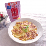 これからの梅の季節にぴったりの『お徳用梅こんぶ茶』を玉露園さまからご提供いただいたので春を感じるおうちごはんに通常の倍近い85g入りなので梅こんぶ茶をたっぷり味わえます今回は新じゃがを…のInstagram画像