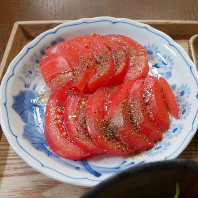 口コミ：冷やしトマトサラダと銀鮭西京漬けの画像（2枚目）