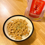 玉露園 お徳用 梅こんぶ茶🌟梅の季節に定番の梅こんぶ茶🤗飲むだけではなく、料理にも使える万能アイテムなので、大容量なのが嬉しいポイント💡納豆に昆布だしを軽くかけて、梅こんぶ茶を入れてまぜまぜ…のInstagram画像