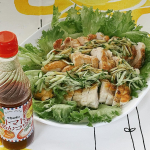 寺岡家のトマトめんつゆは、トマトの旨みはしっかりあるのに酸味は控えめでとてもおいしいです👍素麺だけじゃもったいないので、今回は鶏肉のソースに使ってみました。【揚げ鶏むね肉のトマトめんつゆがけ】…のInstagram画像