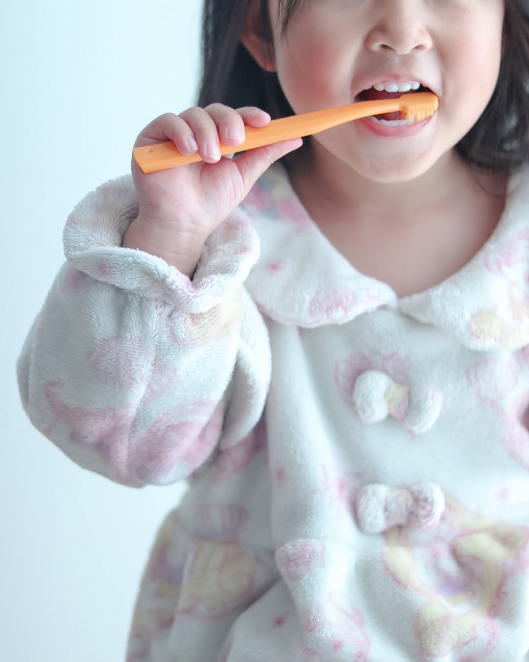 口コミ投稿：⁡⁡⁡カラフルで可愛いスイス発プレミアム歯ブラシ🪥⁡CURAPROX CURAROX Kids🇨🇭 ⁡⁡口に入…
