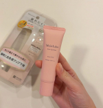 ＼光を味方にキレイを仕込む／崩れ防止＆トーンアップが叶う✨モイストラボ トーンアップ化粧下地を使ってみました！血色感アップのローズピンクと透明感アップのラベンダーの2色展開。私が選んだのは、…のInstagram画像