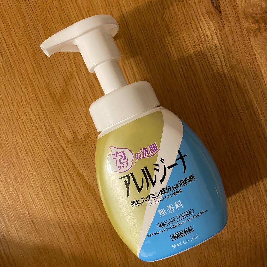 口コミ投稿：日本で唯一の抗ヒスタミン成分が含まれた洗顔料🫧泡で出てくるからすぐ洗えて楽チン♪…