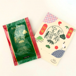 ✼••┈┈┈••✼••┈┈ ✼••┈┈••✼••┈┈••✼医薬品製造会社の和漢薬研究所から発売されている入浴剤松寿の宝湯（しょうじゅのたからゆ）♨️お家の中にいながら森林にいるかのような安…のInstagram画像