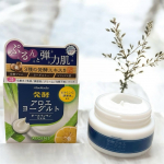 アロエメイド 発酵ジェルAYぷるぷるの発酵ジェル✨1品で化粧水・乳液・美容液・クリーム・パック・化粧下地までこなすオールインワンタイプで、時短にもめっちゃ便利。今回のジェルは発酵アロエ・ヨー…のInstagram画像