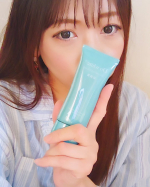 こんにちは✨花粉症が酷くて、痒みや湿疹がたまに出来ます🥺こちらのDo White  クレンジングクリーム  薬用なので、お肌の為に作られた低刺激なクレンジング✨しっかりメイクoffできて、…のInstagram画像