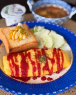 楽々うまうまお家ランチ🍙今日は5分かからずでボリュームありな素敵ランチだよ🌟ユーコープセレクション@ucoop.ouchicoopインターネット注文だけの特典なんだけどおうちCO-O…のInstagram画像