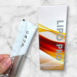 LIPO PRO （リポプロ）を飲んでみました 7包入りです。 カッコイイデザインで個包装になっているサプリメントです。 スティック型のコラーゲンサプリメントだとゼリーかな？ と思いがちですが液体なん…のInstagram画像