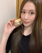 7つの機能を持つオールインワン『パーフェクトワン 薬用リンクルストレッチジェル』シミの元であるメラニンの生成を抑え、美白ケア※1も同時にケア出来る、オールインワンジェル✨化粧水・乳液・クリ…のInstagram画像