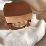 新日本製薬 様✨パーフェクトワン 薬用リンクルストレッチジェル✨使いやすいみずみずしさのあるストレッチジェルクリーム！今あるシワにアプローチしてくれるうれしいエイジングケアアイテムです…のInstagram画像