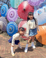 春休みやっと晴れてさくら祭り行けた🌸ベビーカーからおろすとずっと後追っかけてる感じで大変すぎてさくらなんぞや見れない😂来年ならいけるかな……と､去年も同じところに行ったから同じ場所で同じポ…のInstagram画像