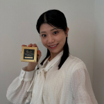 【PR】雪の上 GOLD✨.バクチオールやグルタチオンと今話題の美容成分が一つになったナイトジェル.新生活に良いスタートを切りたいと思い夜用ケアにとりいれています🌉.とろみが強くお肌のゴー…のInstagram画像