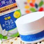 ほんのり爽やかに香ります。オールインワンで、すべてこれで済ませられるのがいいですね。夜ケアのルーチン。#PR #アロインス #アロエメイド #発酵ジェル #発酵アロエ #発酵コスメ #オールイ…のInstagram画像