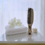 ⁡⁡⁡＼ 世界48ヵ国で愛されているスカルプブラシ ／⁡⁡▫️S・HEART・Ｓ　@shearts.brush　ワールドプレミアムロング⁡産後とっても気にかけているのがスカルプ…のInstagram画像