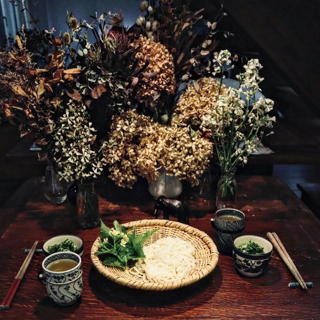 口コミ投稿：先日のランチ。冷汁うどんでした😊．少しずつ暖かい日が増えてきましたね。この日は正…