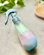 無添加好きですが、ヘアケア商品は好きな香りを使いたい！ヒリツの【バランスリペアセラムミスト】は、カシス&パチュリの香りに惹かれました✨カシスドリンク大好きなので❤ヘアケア商品ではあまり見かけな…のInstagram画像
