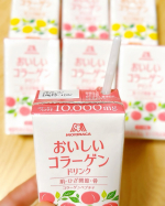 美味しい～🍑🍋✨コラーゲンって聞くだけでワクワクしちゃう私（笑）💓気になっていたコラーゲン飲料を試してみました！🍑🍋ピーチ味もレモン味もジュースみたいで美味しい！とろっとした口当たりだけ…のInstagram画像