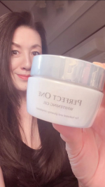 ✅パーフェクトワン 薬用ホワイトニングジェルがリニューアル。2014年商品誕生から11年　あの美白オールインワンジェルが進化して新登場✨肌荒れとシミを同時に予防できる優れもの。オールインワ…のInstagram画像