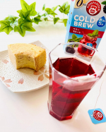 ⁡夏の水分補給にぴったりの、爽やかなハーブティー。【ポンパドール　コールドブリュー】シリーズをお試ししました。⁡ポンパドールは、1882年創業のドイツの老舗ティーメーカー・ティーカネン社が…のInstagram画像
