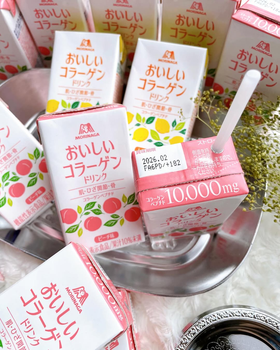 口コミ投稿：♪森永製菓おいしいコラーゲンドリンク(14本）ピーチ味12本、レモン味2本若いころは外…