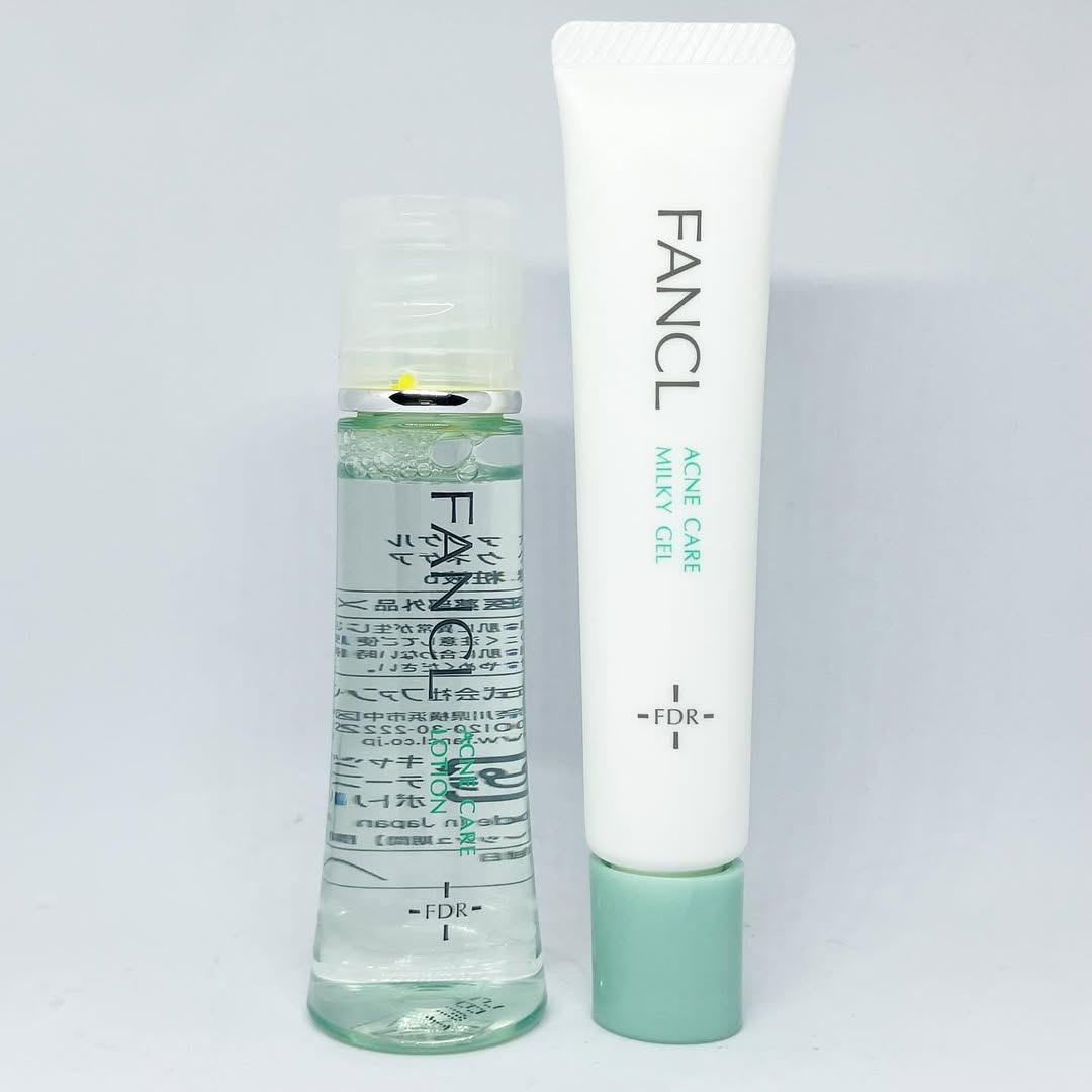 口コミ投稿：.ファンケルアクネケア 化粧液+ジェル乳液セット使用レビューファンケルの製品はたく…