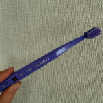 クラプロックス　キッズ　お気に入りで、家族も使ってる、可愛い歯ブラシ🪥色が可愛いから、こどもも大好き！小さなお口でも奥まで届くコンパクトなブラシヘッド！持ちやすくて、ブラシも密集し…のInstagram画像