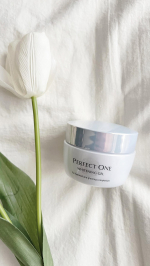 ⁡⁡⁡⁡増えるシミスキンケア始めました✨⁡⁡パーフェクトワン薬用ホワイトニングジェル⁡⁡⁡新配合でW美白有効成分配合🤍⁡30代になり少しずつ出てきたシミ…🥲今から防げな…のInstagram画像