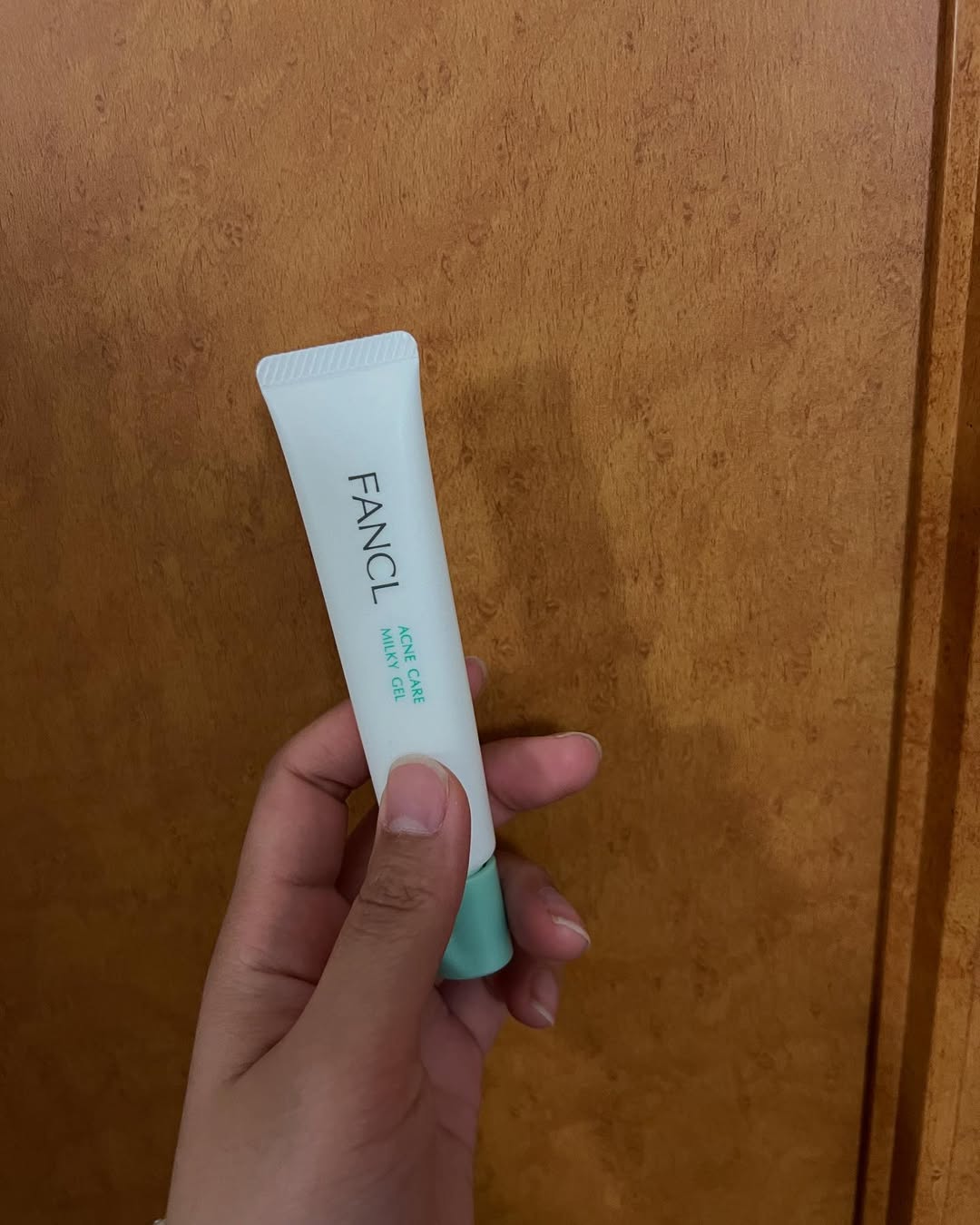 口コミ投稿：💚 アクネケア 化粧水+ジェル乳液 💚学生の頃から悩まされ続けているニキビと大人にな…