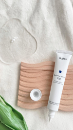 ⁡⁡⁡⁡ホワイトケア✨⁡⁡紫外線が強い季節でも美白でいたいのでホワイトケアを始めてみました🌿⁡⁡⁡b.glenQuSomeホワイト2.0⁡⁡⁡化粧水の後の美容液で使用…のInstagram画像