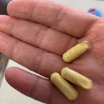 ビタミン系のサプリは本当色々飲んだけど、これはかなり良い🙆良くできる口内炎が出来なくなったし、年中鼻炎だけど気づいたら鼻炎も無い😭疲れもとれやすく体調も良い！お肌の為にも免疫ケアにも良いと思うの…のInstagram画像