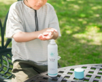 私が推しに推してる日焼け止め、今年も使い始めた！6月以降は暑いし蚊も出るから5月がお外遊びの納め時としたい…😇この日焼け止め、子供が進んで使ってくれるという奇跡の日焼け止めだと思ってる🥹日焼け止…のInstagram画像