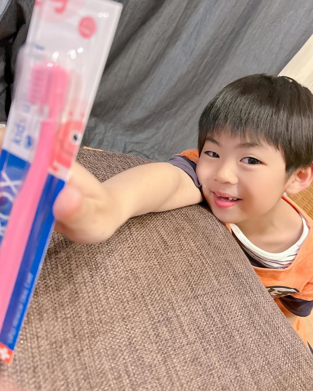 口コミ投稿：👩🏻‍🦰👦🏻親子でクラプロックス🪥✨お気に入りの歯ブラシを息子も一緒に🌟👦🏻「この歯ブラシ…