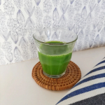 .普段 仕事で食事が不規則な主人💦野菜不足も気になっていたのでキューサイ青汁＜冷凍タイプ＞をお試ししました🌱解凍も水に浸しておくだけなので朝早い主人でも簡単(`･ω･´)b冷凍タイ…のInstagram画像