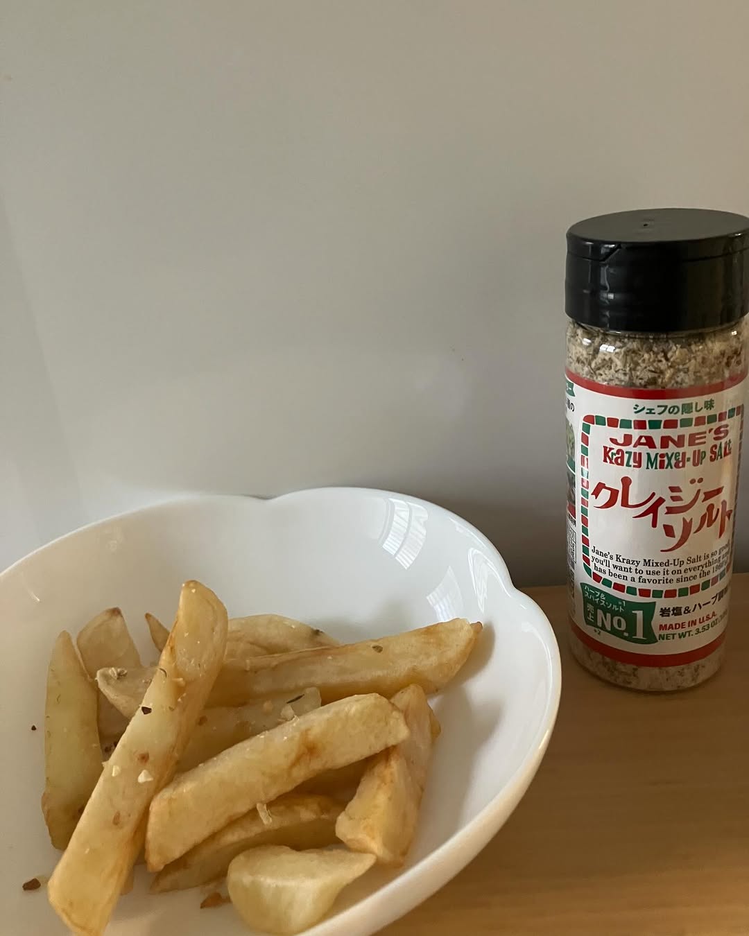 口コミ投稿：【クレイジーソルト】結晶状の岩塩をベースに、数種類のハーブとスパイスをブレンド…