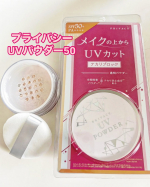 メイクの上から塗り直せるUVシリーズ！敏感肌でも使える★SPF50＋PA++++★さっとひと塗りで、自然にトーンアップ🩵テカリやベタつきを抑えてくれ、清潔感ある肌に導いてくれます♡前髪…のInstagram画像