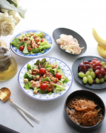 Favorite saladオトナも楽しめる✨Qummy（キユーミー）』のおつまみサラダセットをお取り寄せ✨普段のお食事にプラス✨ プチ贅沢なサラダが完成しちゃったよ🥗 普段の食卓…のInstagram画像