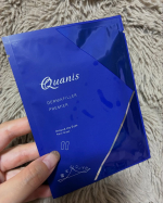 コスメディのダーマフィラープレミア（目もと用高密度マイクロニードル）を使ってみました💙アラサーになって、目もとのハリや小じわやクマが気になり始めていたので…。こちらのアイテムは、目もとの…のInstagram画像
