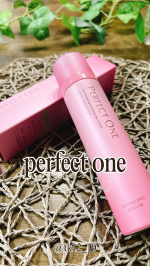 顔も首も手の甲も💕　これ一つですぐに寝れる🤩　めんどくさい！眠気に勝てないそんな時でも楽々で〜す✨シュワっとモッチリからのトロリです🥰　凄く保湿されている安心感でお眠り下さいませ😆　&hellip;のInstagram画像