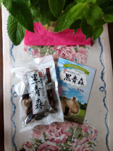 口コミ記事「青森県産熟成黒にんにく「黒青森」:47弦の詩人♪HarpistErika」の画像