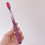 💜クラプロックス✔︎︎︎︎クラプロックスCS5460..クラプロックス様より、お試しさせていただきました🍒´-スイス産まれのプレミアムな歯ブラシなんです🇨🇭超極細毛で、植毛5460本❣️…のInstagram画像