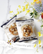 🍈🧁全国の美味しいパンが集まる「ぱん結び」さんで、群馬の「グンイチパン」の冷やし生クリームメロンパンをお取り寄せ😋冷凍で届くからいつでも食べられるし、冷凍庫から出してすぐのひんやりアイス…のInstagram画像