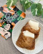もち吉さま(@mochidangomura )より、お餅と甘辛い油揚げがひとつになった「いなりあげもち」の大相撲パッケージ『大相撲 いなりあげもち プレーン味】をお試しさせていただきました❤️これ…のInstagram画像
