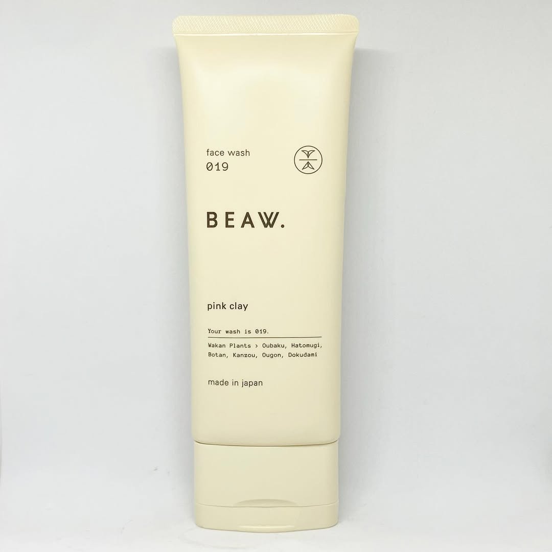 口コミ投稿：.BEAW. face wash 019使用レビュークリーム色のチューブでワンタッチの蓋の容器です…