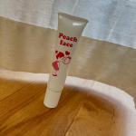 ・・peach faceピーチフェイス肌に敏感なお子様から使えちゃう抑毛美肌®化粧品。小学生5年生の娘。鼻の下のうぶ毛が気になるお年ごろ。さらっとしたテクスチャーで塗りやすく、パッ…のInstagram画像